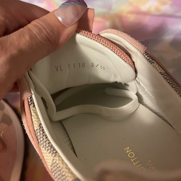 Louis Vuitton Runners - Picture 4 of 7